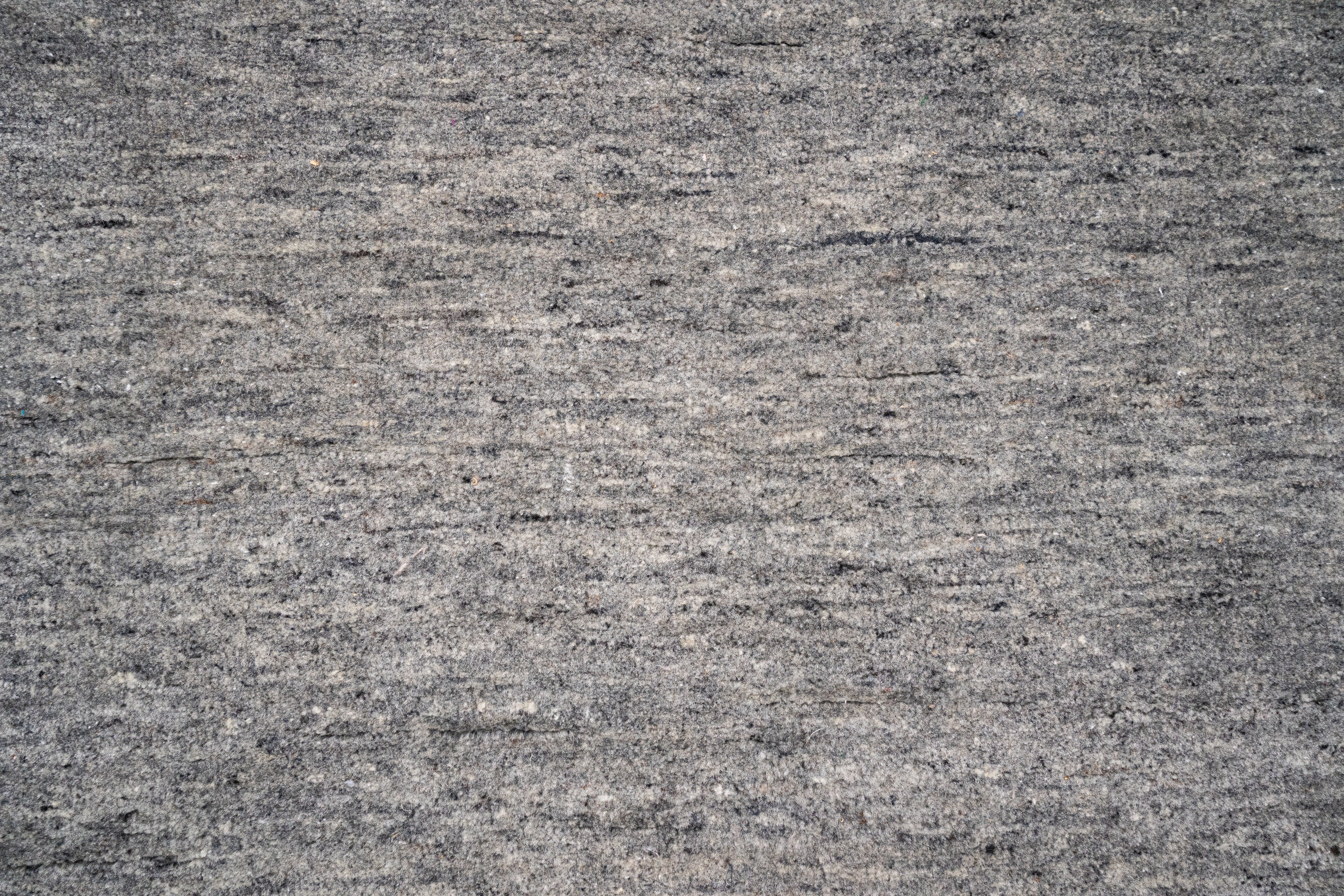 Handknotted Carpet, DIA - 3315